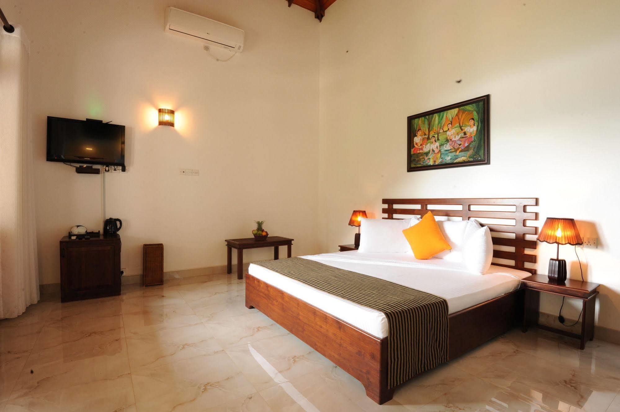 Melheim Kandy Villas Eksteriør billede