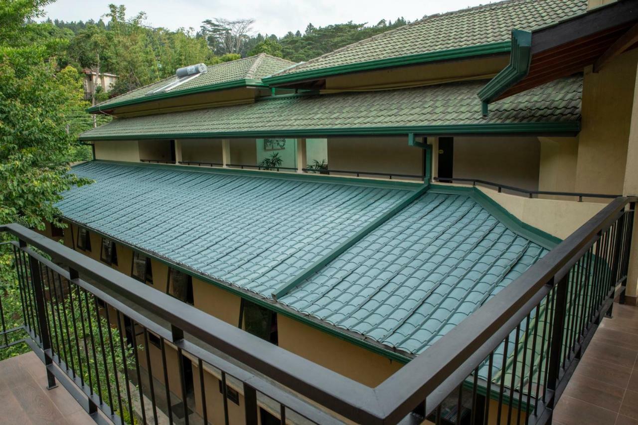 Melheim Kandy Villas Eksteriør billede
