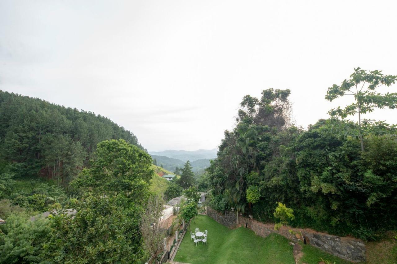 Melheim Kandy Villas Eksteriør billede